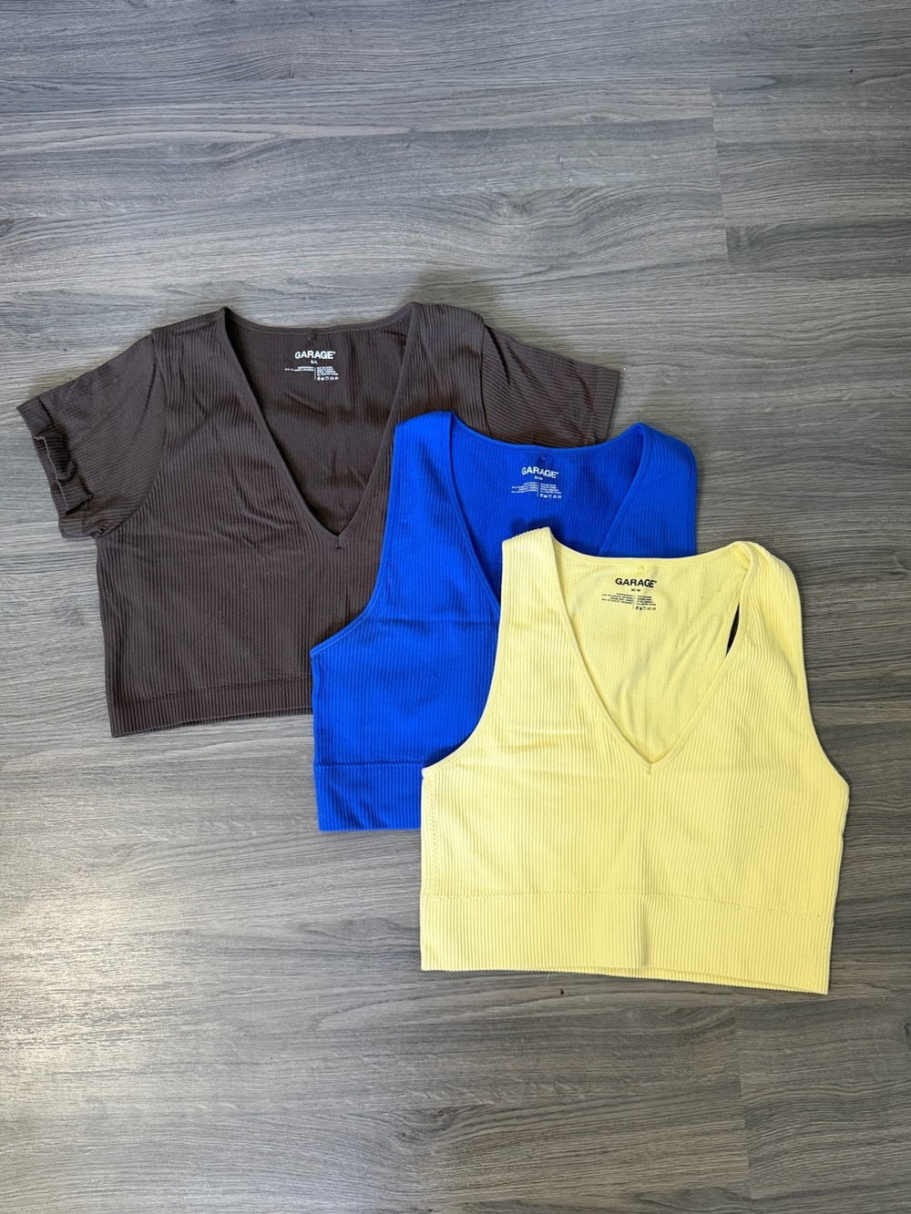Bundle of Garage Seamless V-Neck Cropped Tops Yellow Royal Blue Tank Brown Tee